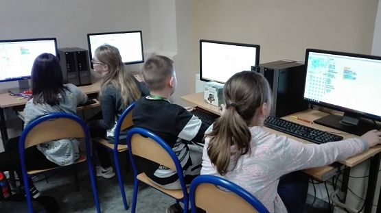  Grafika #10: Kółko informatyczne w ramach CMI