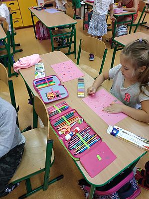  Grafika #28: Międzynarodowy Dzień Kropki