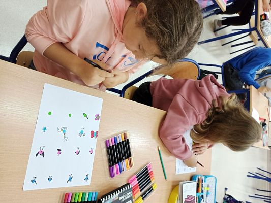  Grafika #99: Międzynarodowy Dzień Kropki