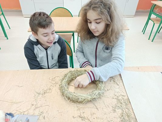  Grafika #3: Ozdoby Wielkanocne z siana