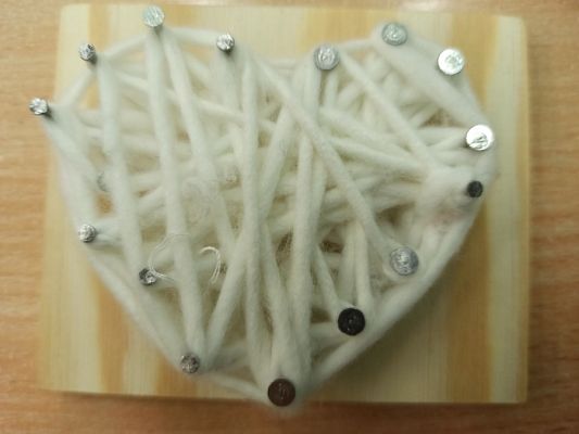  Grafika #8: Obrazki z gwoździ i sznurka