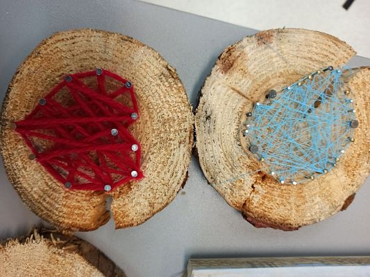  Grafika #44: Obrazki z gwoździ i sznurka