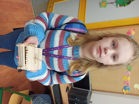 Grafika #38: Pudełko ze szpatułek