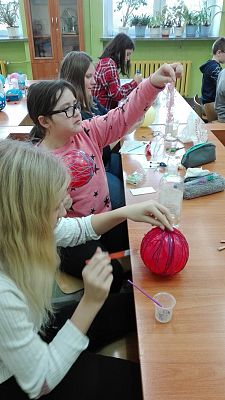  Grafika #4: Dekoracyjna kula świetlna