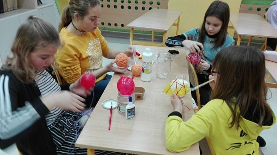  Grafika #11: Dekoracyjna kula świetlna