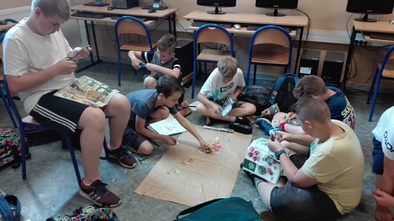  Grafika #14: PIRAMIDA ZDROWEGO ŻYWIENIA I AKTYWNOŚCI FIZYCZNEJ