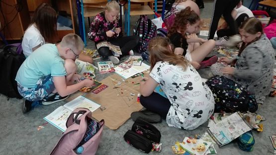  Grafika #35: PIRAMIDA ZDROWEGO ŻYWIENIA I AKTYWNOŚCI FIZYCZNEJ