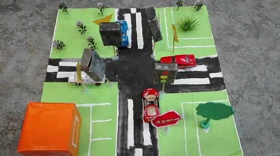 Grafika #23: MAKIETA SKRZYŻOWANIA - klasy 4