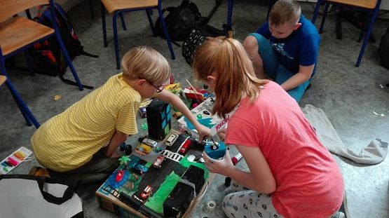 Grafika #30: MAKIETA SKRZYŻOWANIA - klasy 4