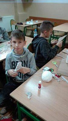  Grafika #8: Ozdoby świąteczne