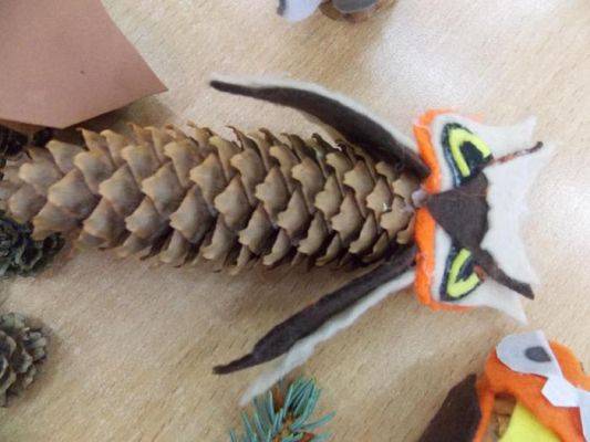  Grafika #3: Sowy z szyszek