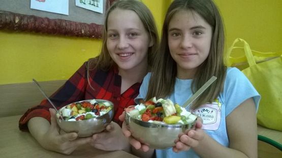  Grafika #5: Sałatki owocowe w klasach 6