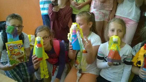  Grafika #3: Kolorowa postać klasa 4