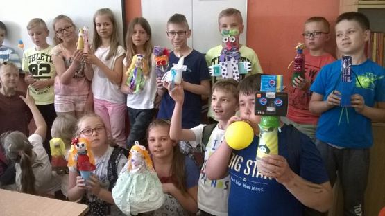  Grafika #1: Kolorowa postać klasa 4