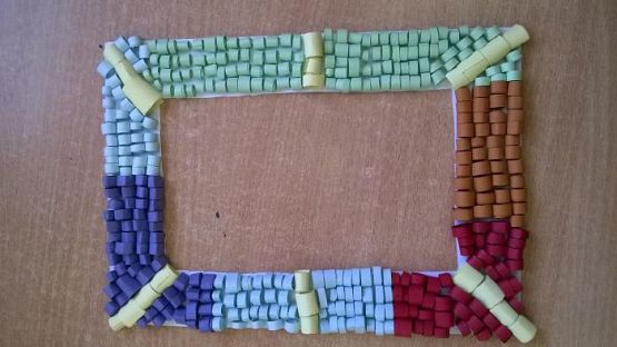  Grafika #1: Papierowa ramka klasy I gimnazjum