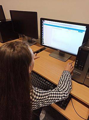  Grafika #1: Przygotowujemy ankietę "Czy zdrowo się odżywiasz"