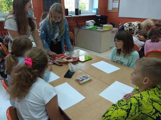  Grafika #15: "Ile cukru jest w słodyczach?"- warsztaty