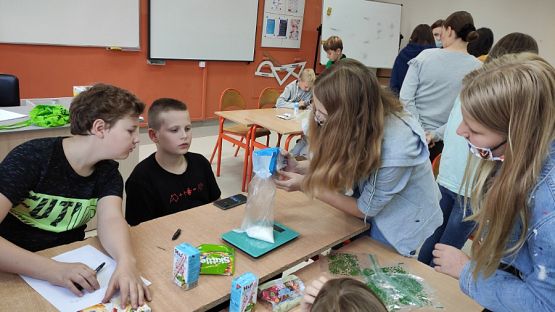  Grafika #21: "Ile cukru jest w słodyczach?"- warsztaty