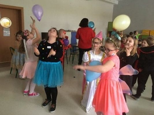  Grafika #10: Bal karnawałowy klas I - III