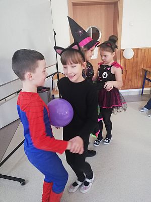  Grafika #21: Bal karnawałowy klas I - III