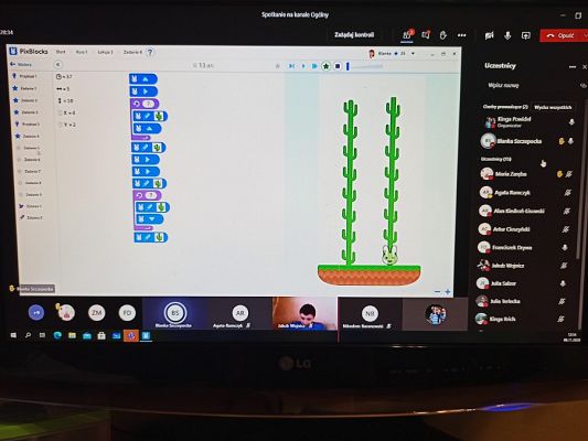  Grafika #29: Kółko algorytmiczne CMI online
