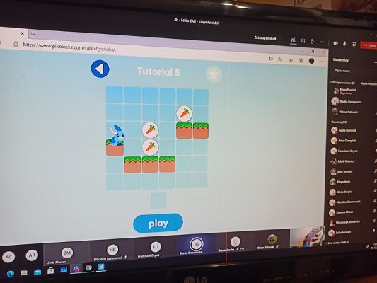  Grafika #27: Kółko algorytmiczne CMI online